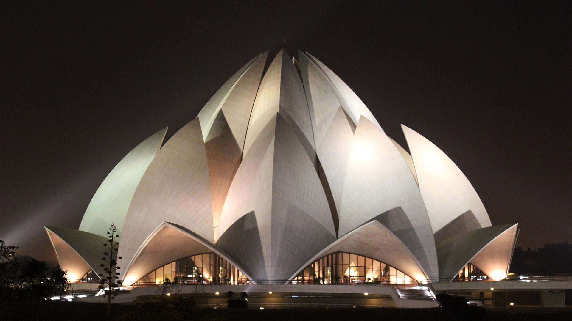 Discover Delhi: The Heartbeat of India 20 Lotus_temple_in_Delhi,_India