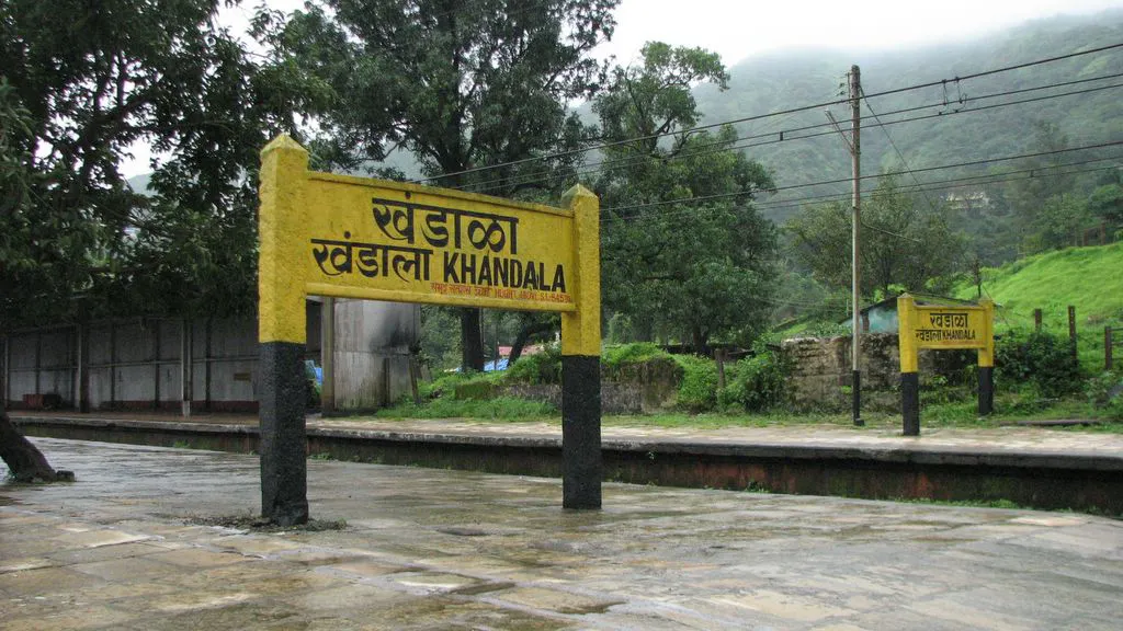 Top 12 One-Day Getaways from Mumbai: Nature & History Waits 17 Khandala_Station