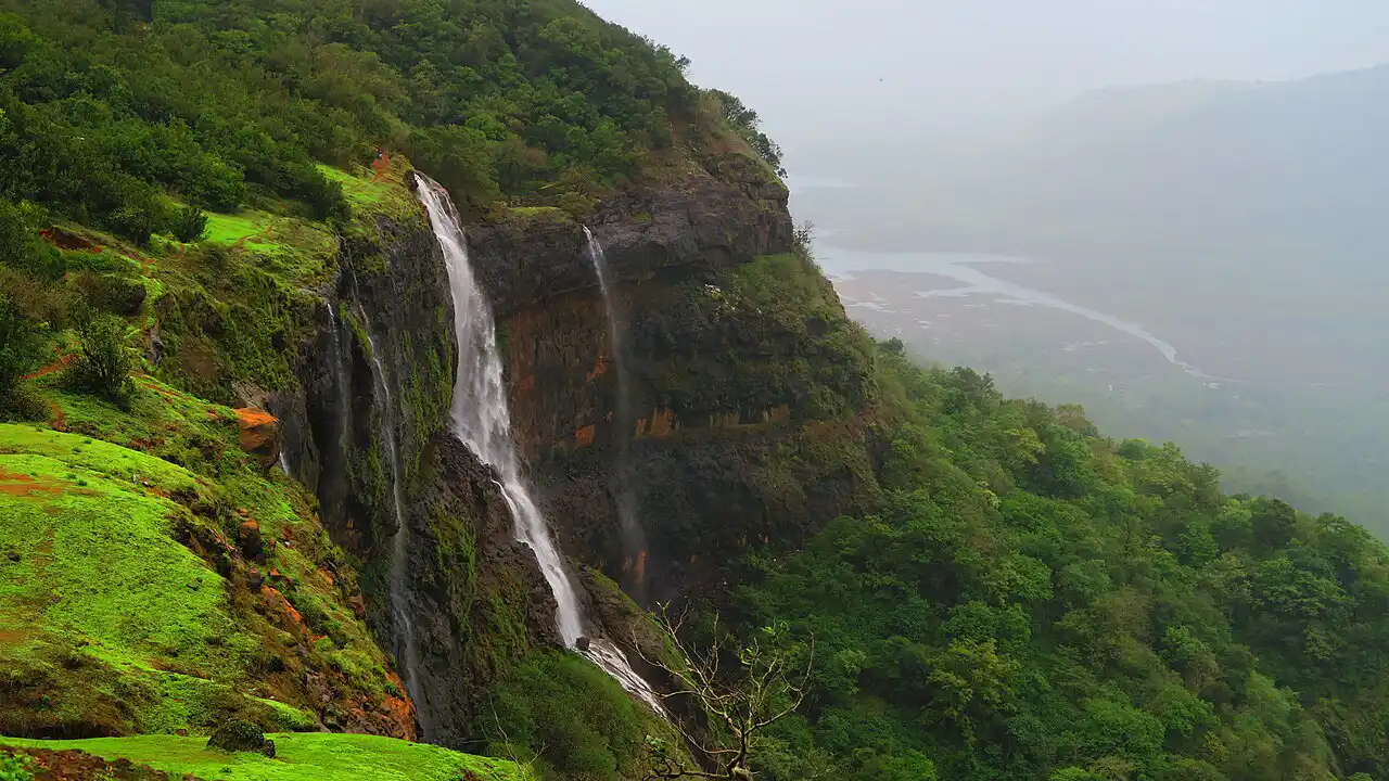 Top 12 One-Day Getaways from Mumbai: Nature & History Waits 18 Matheran_Waterfall