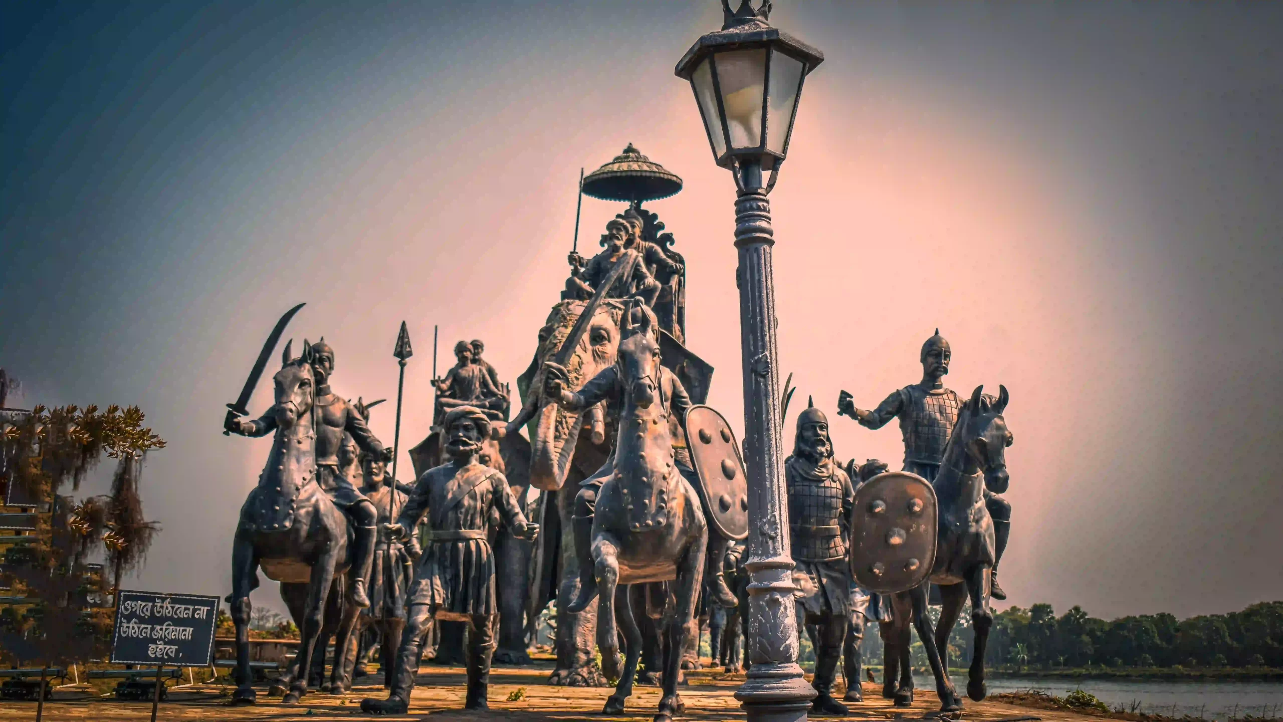 Murshidabad: Unforgettable Travel into History 13 Motijhil, Murshidabad