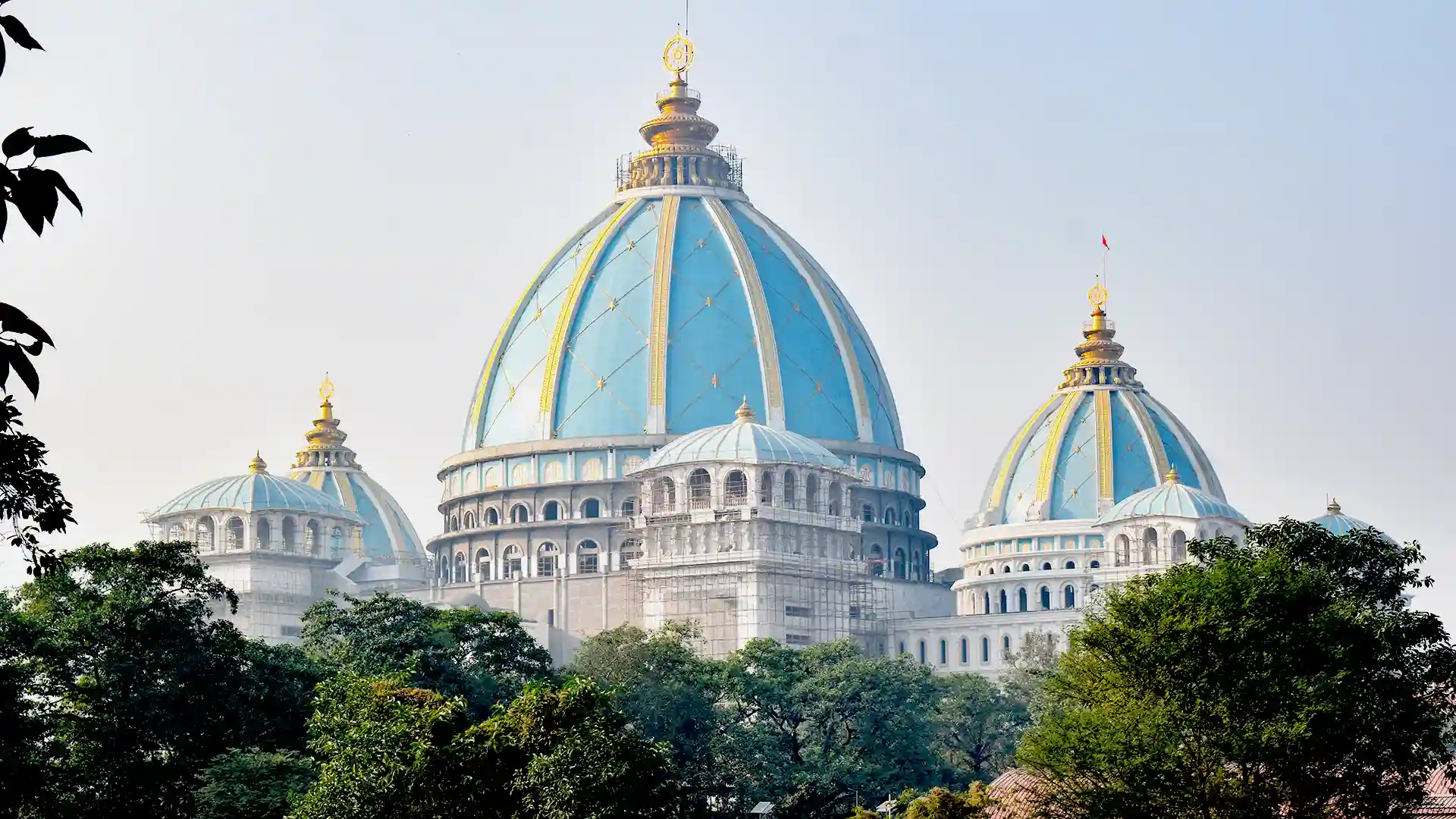 Mayapur & Nabadwip Travel Guide: Sacred Day Journey 17 ISKCON Chandrodaya Temple, Mayapur