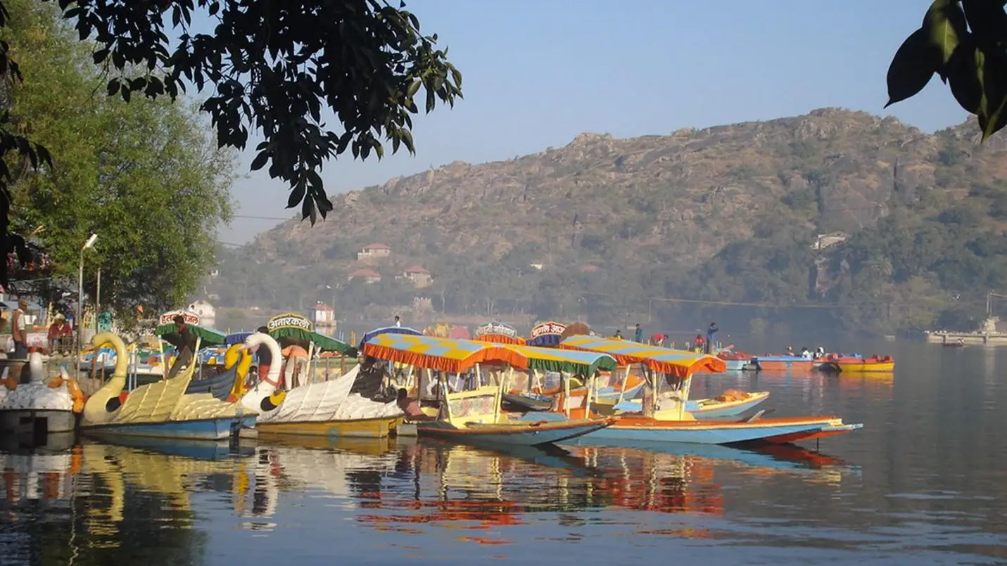 10 Best Places to Visit in Monsoon in India 17 Mount Abu, Rajasthan